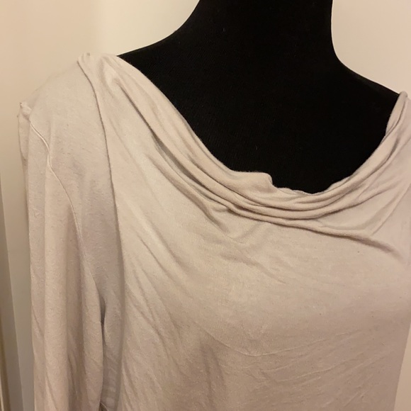 Stretchy top - Picture 3 of 7